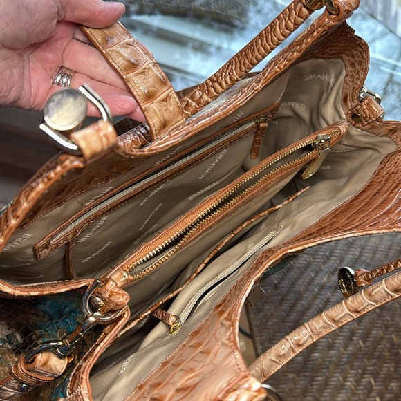 Brahmin Handbag - Picture 9 of 13